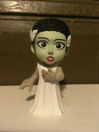Funko Mystery Mini Universal Monsters Bride Of Frankenstein