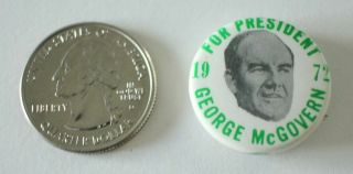 1972 George Mcgovern For President Democrat Pin Pinback Button 30345