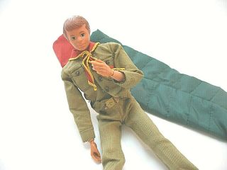 Vintage Kenner 1974 Boy Scout - Doll/figurine Sleeping Bag Clothes