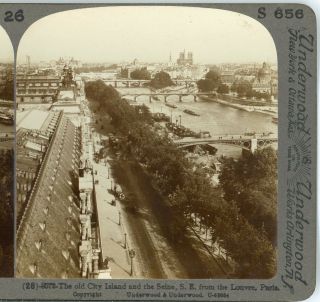 France,  Paris,  Old City Island & Seine,  Notre Dame In The Distance - Underwood 26