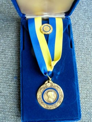 Vintage Rotary Paul Harris Fellow Medal & Lapel Pin In The Case