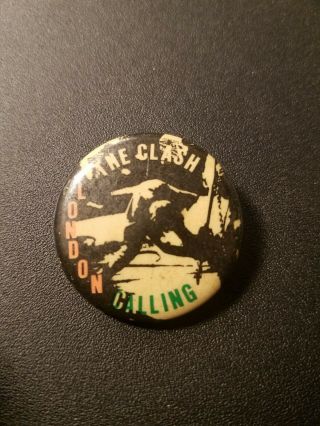 Vintage 1980s The Clash London Calling Concert Button Pin Rock Pop Metal Album