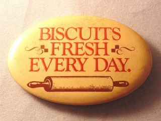 Cracker Barrel Biscuits Fresh Every Day Rolling Pin Advertising Badge Country Ad