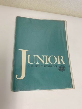 Junior Girl Scout Handbook W/ Dust Jacket Vintage 1972