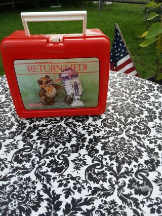 Star Wars 1983 Return Of The Jedi Lunch Box With Thermos