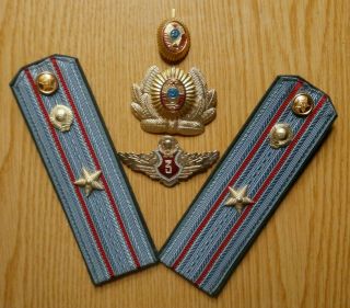 Soviet Russian Epaulets Of Major,  Cockardes & Sign Of Classiness Of Militia,  1970