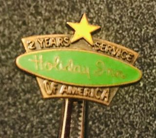 Vintage Holiday Inn Of America 2 Years In Service Pin