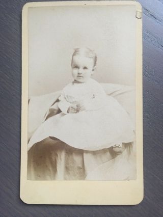 Victorian Carte De Visite Cdv Infant J.  H.  Kent Photographer Rochester York