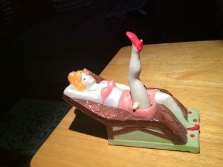 Vintage Naughty Lady in Undies with Nodder Leg on Lounge Chair - cool Ashtray 2