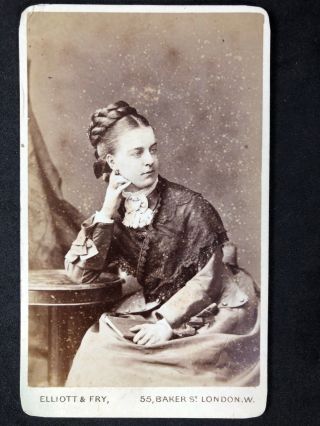 Victorian Carte De Visite Cdv Elliot & Fry: London: Pretty Young Lady Lace Shawl