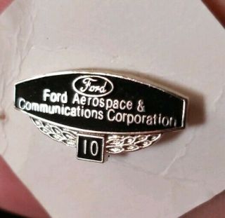Ford Aerospace Communications Co.  Employee Service Award Lapel Pin Tie Tac 10yr