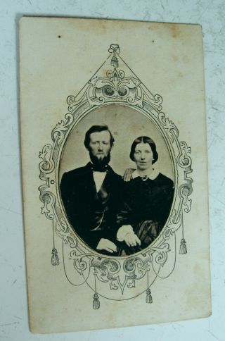 Antique Civil War Era Cdv Photo Of A Lovely Young Couple Nicely Posed & Dressed