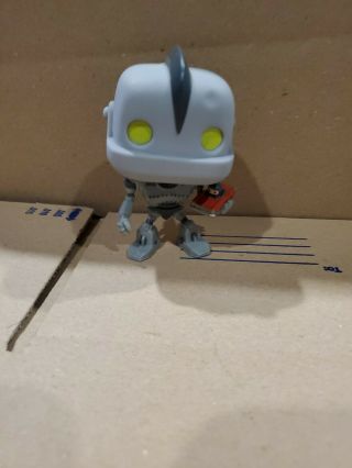 Funko Pop The Iron Giant With Car 244 Movies Vaulted No Box