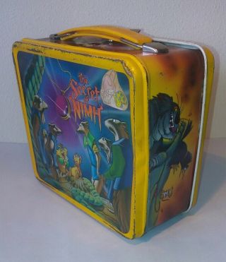 1982 Vintage " The Secret Of Nimh " Metal Lunch Box By Aladdin Metal