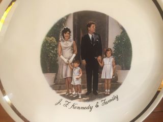 Vintage John F.  Kennedy Jfk And Family Collectible Photo Plate From Early 1960s