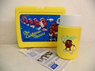 Vintage 1987 King - Seeley The California Raisins Plastic Lunchbox With Thermos