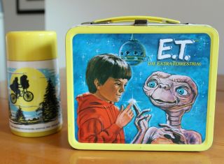 Vintage 1982 E.  T Metal Aladdin Lunch Box With Thermos -