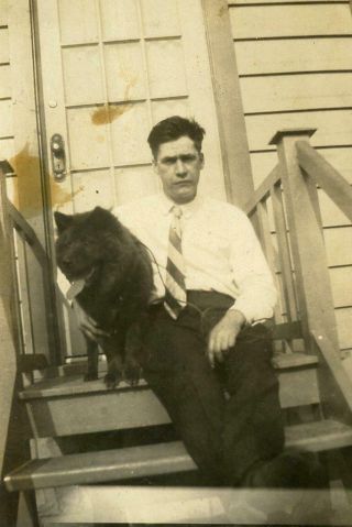 Ab85 Vtg Photo Man With His Chow Dog On Steps C Early 1930 
