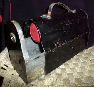Vintage Universal Black Dome Metal Lunchbox Slide Tray W/aladdin Vacuum Bottle