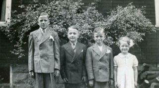 Ab784 Vtg Photo Four Children Line Up,  Sunday Best C 1940 