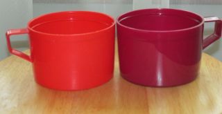 Vintage Aladdin Thermos Red Plastic Cups 1 Bright Red 1 Dk Red 3 3/4 " D 2 3/8 " T