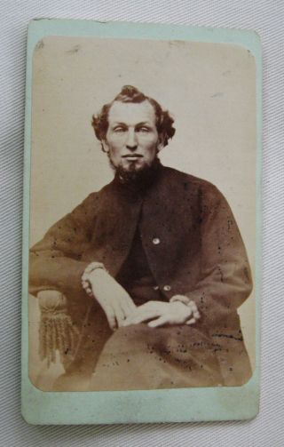 Antique Cdv Photo Portrait Of A Bearded Gent / Soldier Wearing A Frock Coat