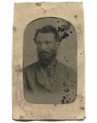 Rough 1/6 Plate Tintype Photograph Of Bearded Victorian Man In Matte