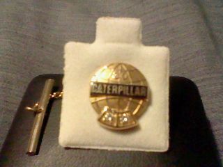 Vintage Caterpillar Service Pin 30 Years 2 Real Diamonds 14kt Gold Pin