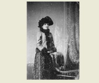 1880 Wyatt Earp Wife Photo Josephine Earp.  Ok Corral Sheriff Marshal Tombstone
