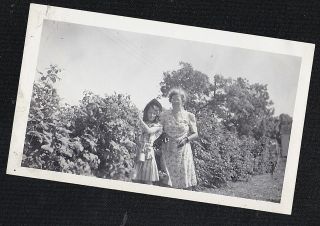 Vintage Antique Photograph Grandma W/ Little Girl In Bonnet Picking Berries