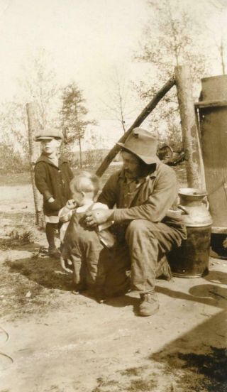 F28 Vtg Photo Father Farmer & Children,  Milk Can,  Day In The Life,  C 1924