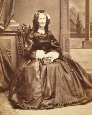 Cdv Lady Curly Ringlets Hair Evans Worcester Antique Victorian Photo Fashion