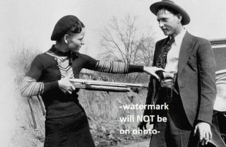 1932 Bonnie Parker Shotgun Photo Gangster Bonnie And Clyde Gang Gun Play