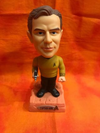 Wacky Wobblers Star Trek Captain Kirk Bobble Head Talking Figure