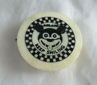 Vintage 1 3/8 " Plastic Keep Smiling Mouse Pin