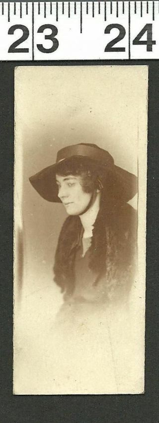 Vintage Old B & W Photo/book Mark Looking Photo Pretty Girl In Mink & Hat (1128)