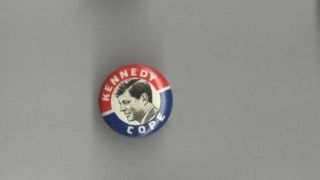 1960 John F.  Kennedy For President Pin Jfk Profile Cope Campaign Pinback