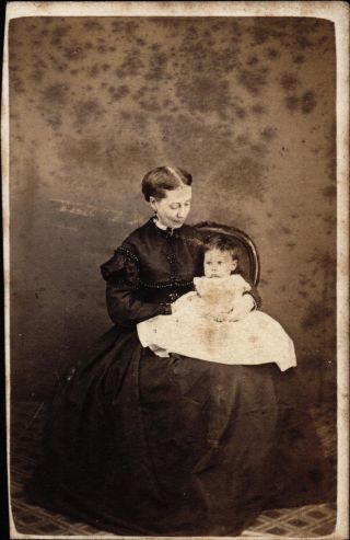 Cdv By E.  T.  Clifton,  Sheffield,  Lady With Baby