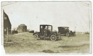 Early 1900s Photo With Two Pre - 1920 Unidentified Automobiles In Farm Scene