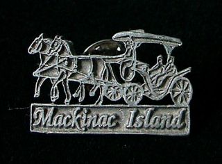 Mackinac Island Horse Carriage Pin Lapel Hat Souvenir Michigan Buggy