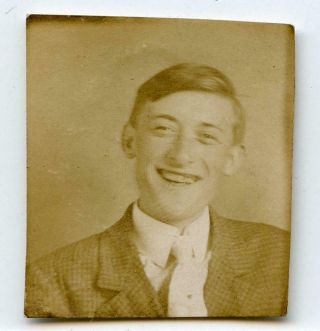 Aa206 Vtg Photo Thumbnail,  Jovial Young Man,  White Tie & Shirt C Early 1900 