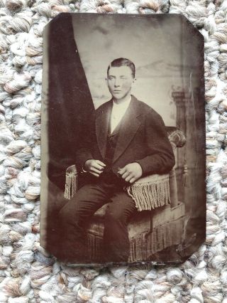 Antique Tintype Photo Portrait Of Handsome Dapper Young Man In Three Piece Suit