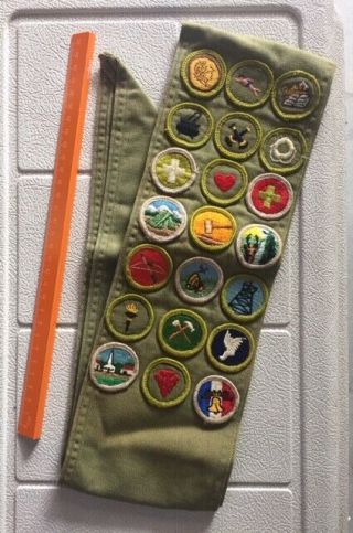 Bsa Scout Sash With 21 Merit Badge
