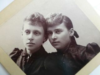 Small Antique Cabinet Card Photo Two Pretty Young Girls Cheek To Cheek