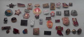 Set Of 33 Badges Pins Lenin,  Kpss,  Communist Propaganda Vintage Soviet Ussr