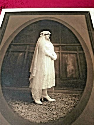 Antique 1920 Flapper Bridal Photo Pretty Bride In Gown With Long Veil Sepia Tone