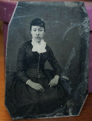 1860s - 70s Tin Type Photo Portrait Seated Woman With Dark Buttoned Dress