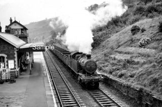 Llanbradach Railway Station,  Caerphilly South Wales.  Loco; 7205 C1960 Photo 6x4