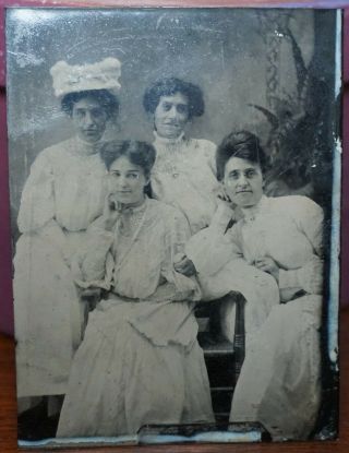 1860s - 70s Tin Type Photo Group Of 4 Women