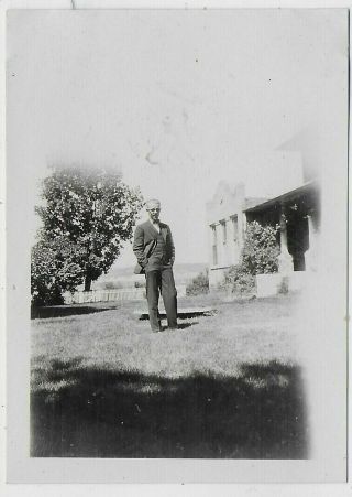 (3805) 1927 Photo Man By Home At 1103 8th Street Las Vegas Mexico